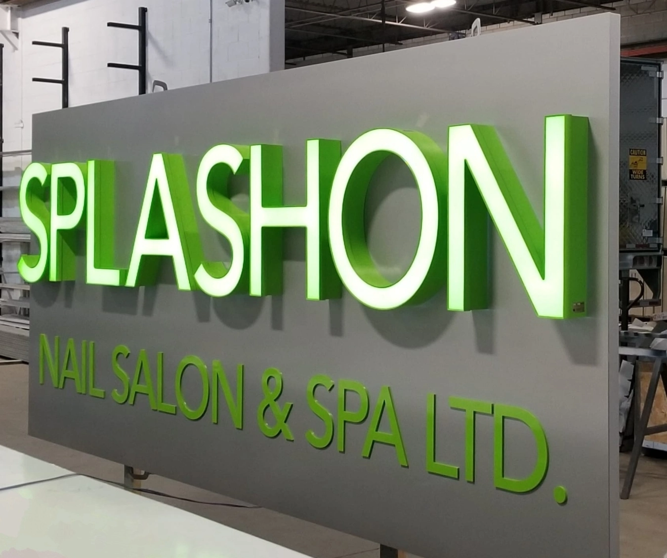 Splashon LED channel letters